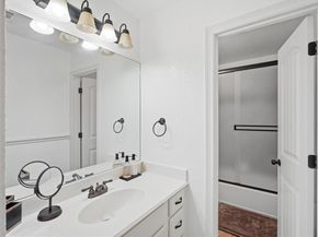 1418  Peak  , Cedar Hill Texas 75104