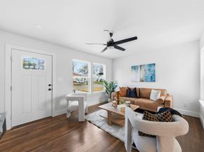 1218  Tarpley Avenue , Dallas Texas 75211