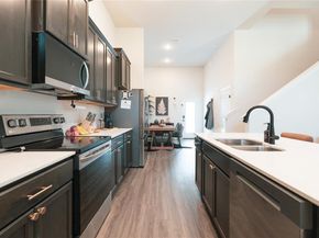 532 E 2nd Street , Irving Texas 75060
