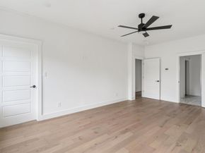 302  Golden Bell Lane , Fort Worth Texas 76107