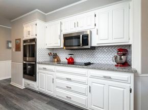 1813  Lakeside Drive , Arlington Texas 76013