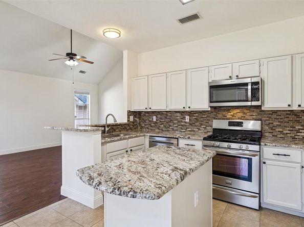 2505  Lakeshore Drive , Flower Mound Texas 75028