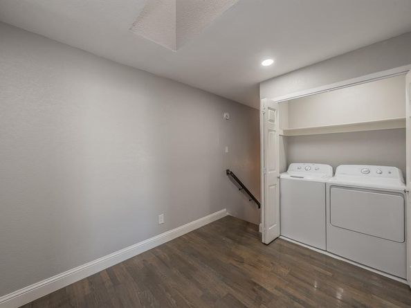 5757  Martel Avenue  B08, Dallas Texas 75206