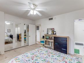 4500  Westridge Avenue  16, Fort Worth Texas 76116