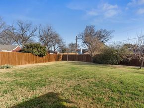 3736  Pageant Place , Dallas Texas 75244
