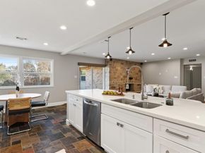 3736  Pageant Place , Dallas Texas 75244