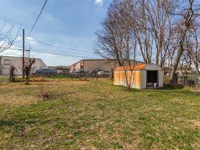 629 N 4th Street , Garland Texas 75040