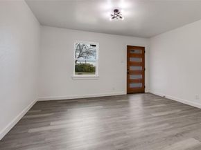 629 N 4th Street , Garland Texas 75040