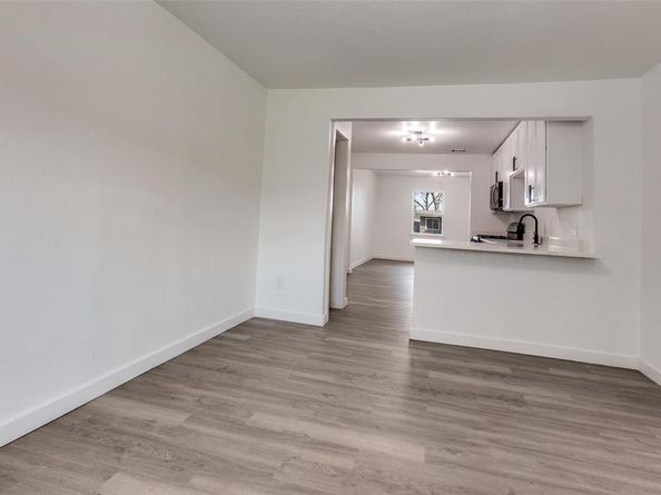 629 N 4th Street , Garland Texas 75040