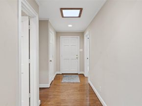 5821  Ridgerock Court , Fort Worth Texas 76132