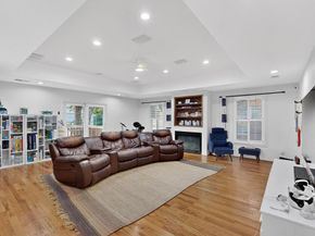 7639  Lovers Lane , Dallas Texas 75225