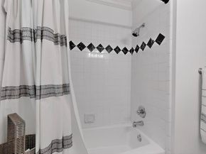 7639  Lovers Lane , Dallas Texas 75225