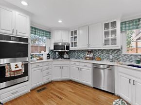 7639  Lovers Lane , Dallas Texas 75225