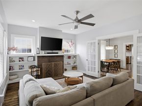 1421 S Adams Street , Fort Worth Texas 76104