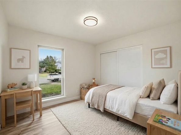 2929  Kingswood Drive , Garland Texas 75040