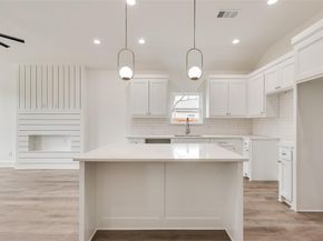 2511  Lea Crest Drive , Dallas Texas 75216