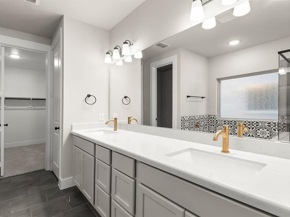 1413  Tipperary Drive , Celina Texas 75009