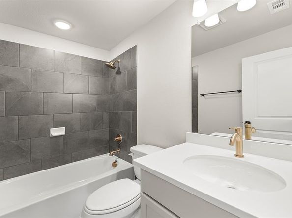 1413  Tipperary Drive , Celina Texas 75009