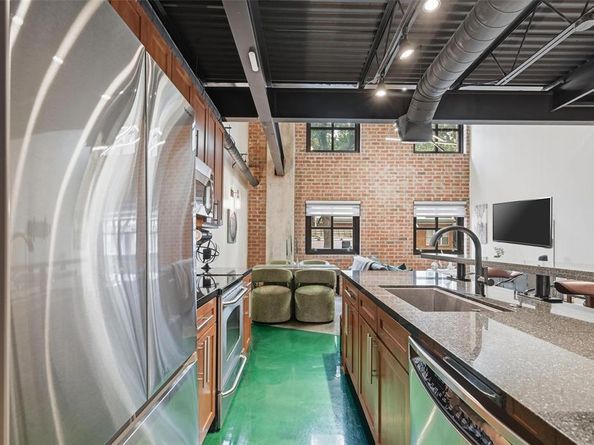 3110  Thomas Avenue  105, Dallas Texas 75204