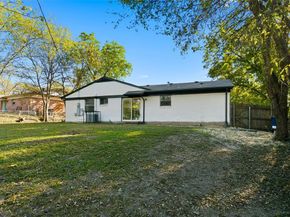 6832  Carioca Circle , Dallas Texas 75241