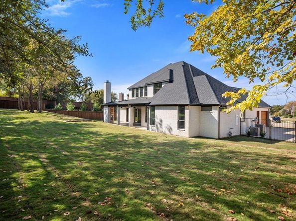 7400  Winding Way Drive , Arlington Texas 76001