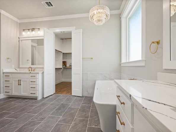 7400  Winding Way Drive , Arlington Texas 76001