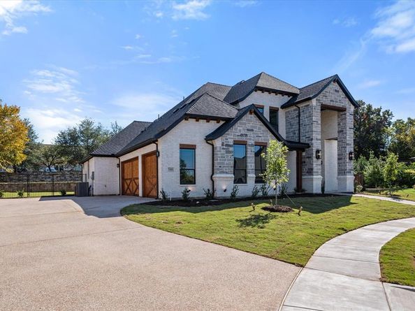 7400  Winding Way Drive , Arlington Texas 76001