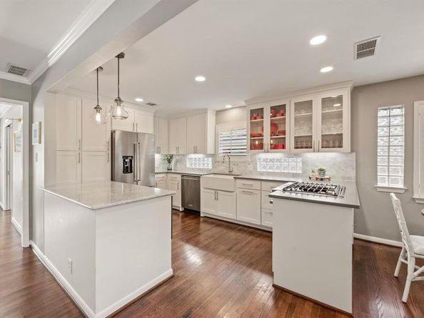 4153  Valley Ridge Road , Dallas Texas 75220