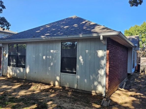 1448  Ridgecreek Drive , Lewisville Texas 75067