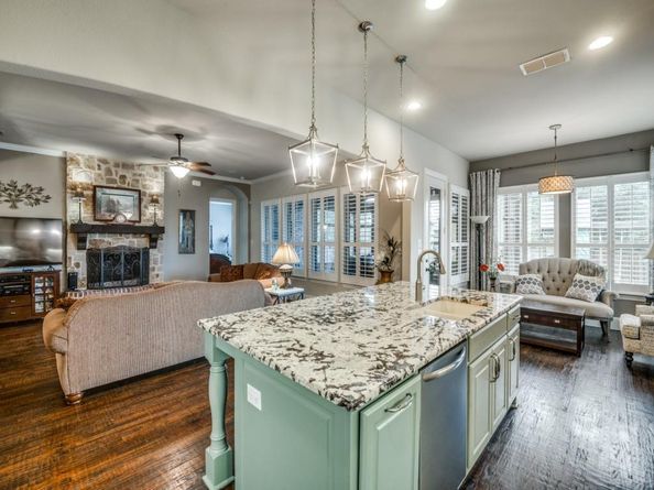 204  Shadow Creek Lane , Hickory Creek Texas 75065