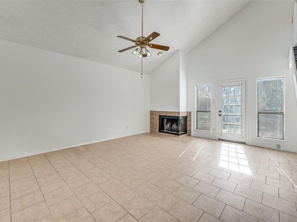 2002  Verlaine Drive , Carrollton Texas 75007