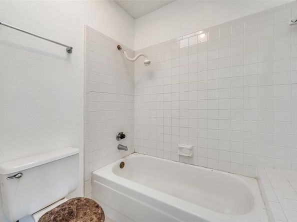 2002  Verlaine Drive , Carrollton Texas 75007