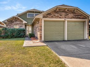 2002  Verlaine Drive , Carrollton Texas 75007