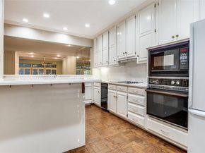 5082  Westgrove Drive , Dallas Texas 75248