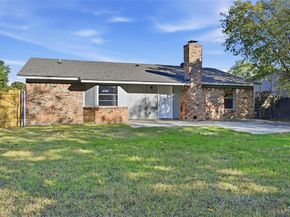 5608  Twin Oaks Drive , Haltom City Texas 76148