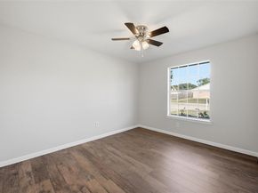 5608  Twin Oaks Drive , Haltom City Texas 76148