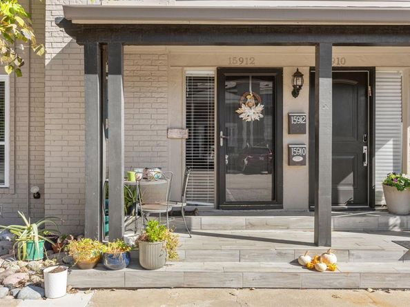 15912  Archwood Lane  1016, Dallas Texas 75248