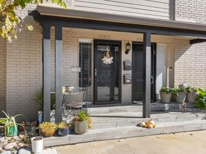 15912  Archwood Lane  1016, Dallas Texas 75248