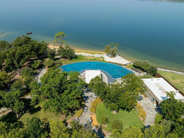 7736  Castlebridge  , The Colony Texas 75056