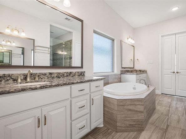 7736  Castlebridge  , The Colony Texas 75056