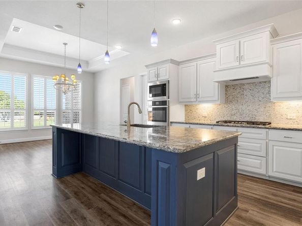 7736  Castlebridge  , The Colony Texas 75056