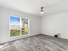 9005  La Prada Drive , Dallas Texas 75228