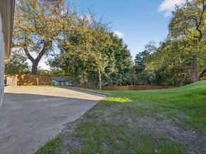 3532 W Jefferson Boulevard , Dallas Texas 75211