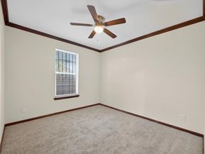 3532 W Jefferson Boulevard , Dallas Texas 75211