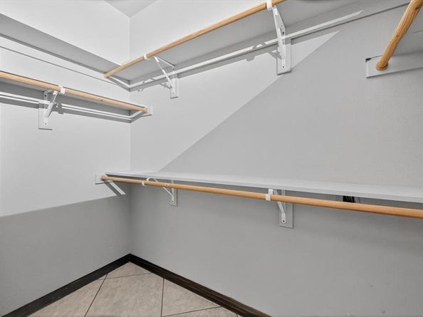 3532 W Jefferson Boulevard , Dallas Texas 75211