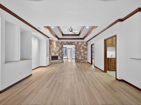 3532 W Jefferson Boulevard , Dallas Texas 75211