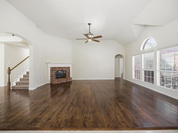 4409  Grassy Glen Drive , Corinth Texas 76208