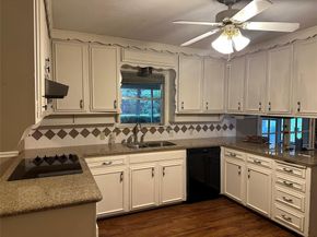 532  Plainview Drive , Hurst Texas 76054