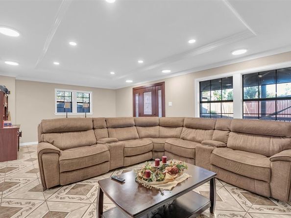 2606  William Brewster Drive , Irving Texas 75062