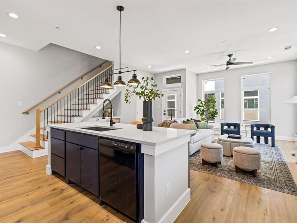 4709  Virginia Avenue  3, Dallas Texas 75204